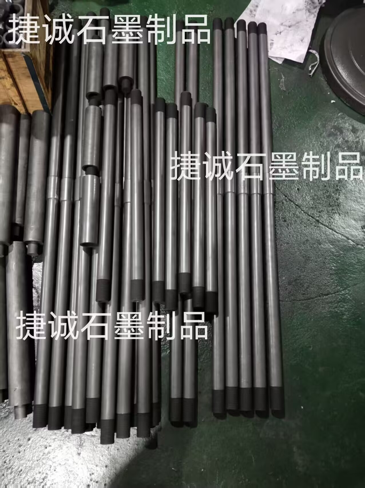 真空炉石墨件，真空炉石墨发热元件，真空炉石墨配件，真空炉石墨件加工，真空炉石墨连接片，真空炉石墨风管，真空炉石墨连接片加工，真空炉石墨配件生产厂家，真空炉石墨件加工厂